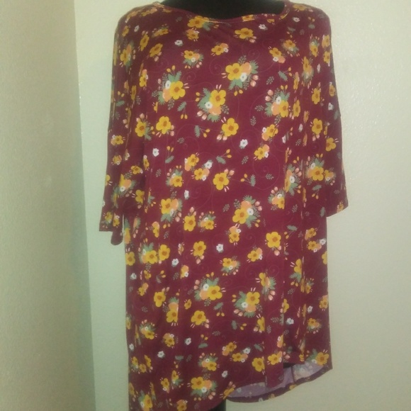 LuLaRoe Tops - Lularoe Shirt